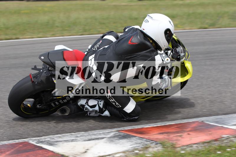 Archiv-2022/23 06.06.2022 PROMAX ADR/Gruppe rot/backside